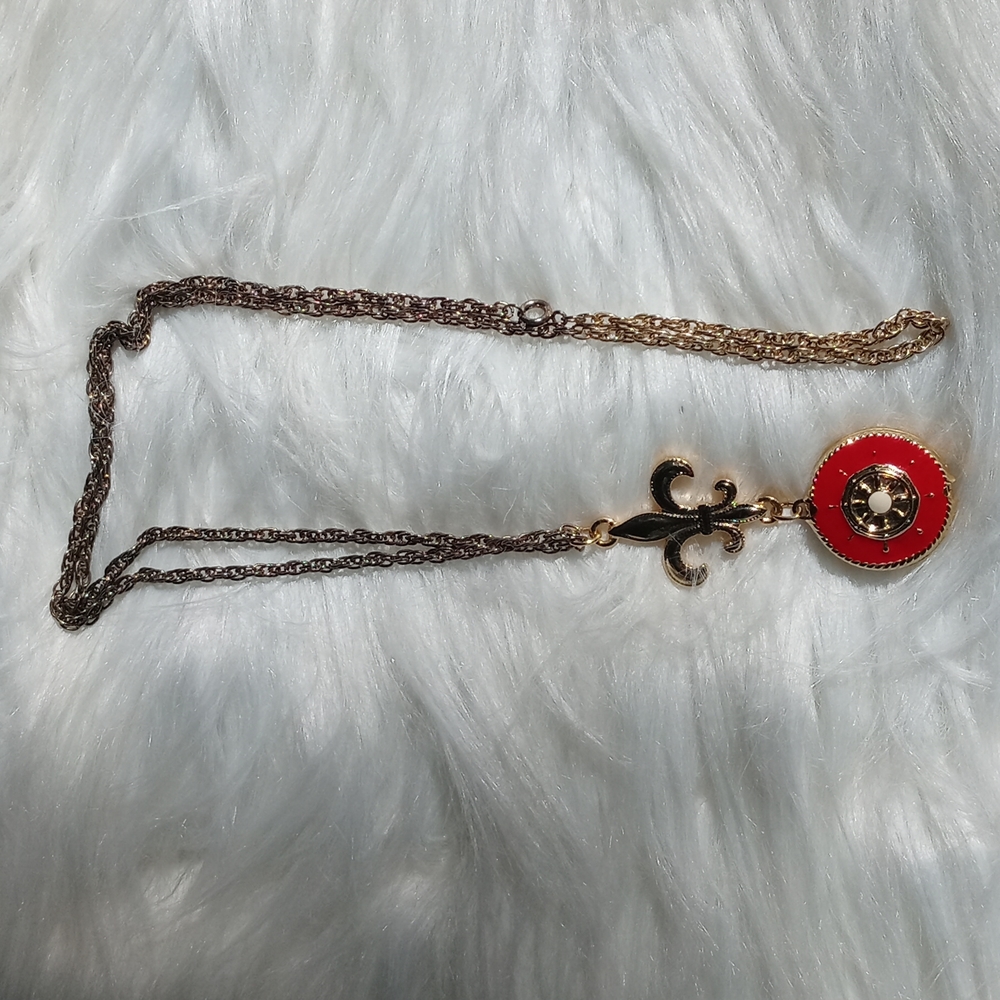 MARITIME LOCKET WITH 15" GOLD CHAIN